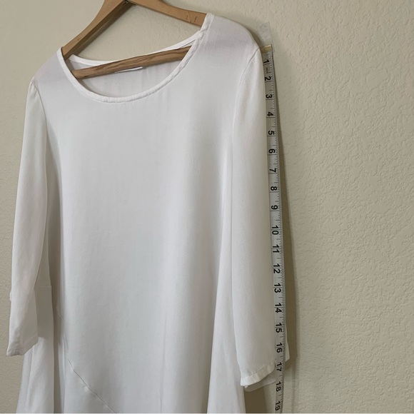 Bryn Walker White 3/4 Sleeve Lagenlook Tunic Top Relaxed Fit Asymmetrical Hem - Picture 6 of 11